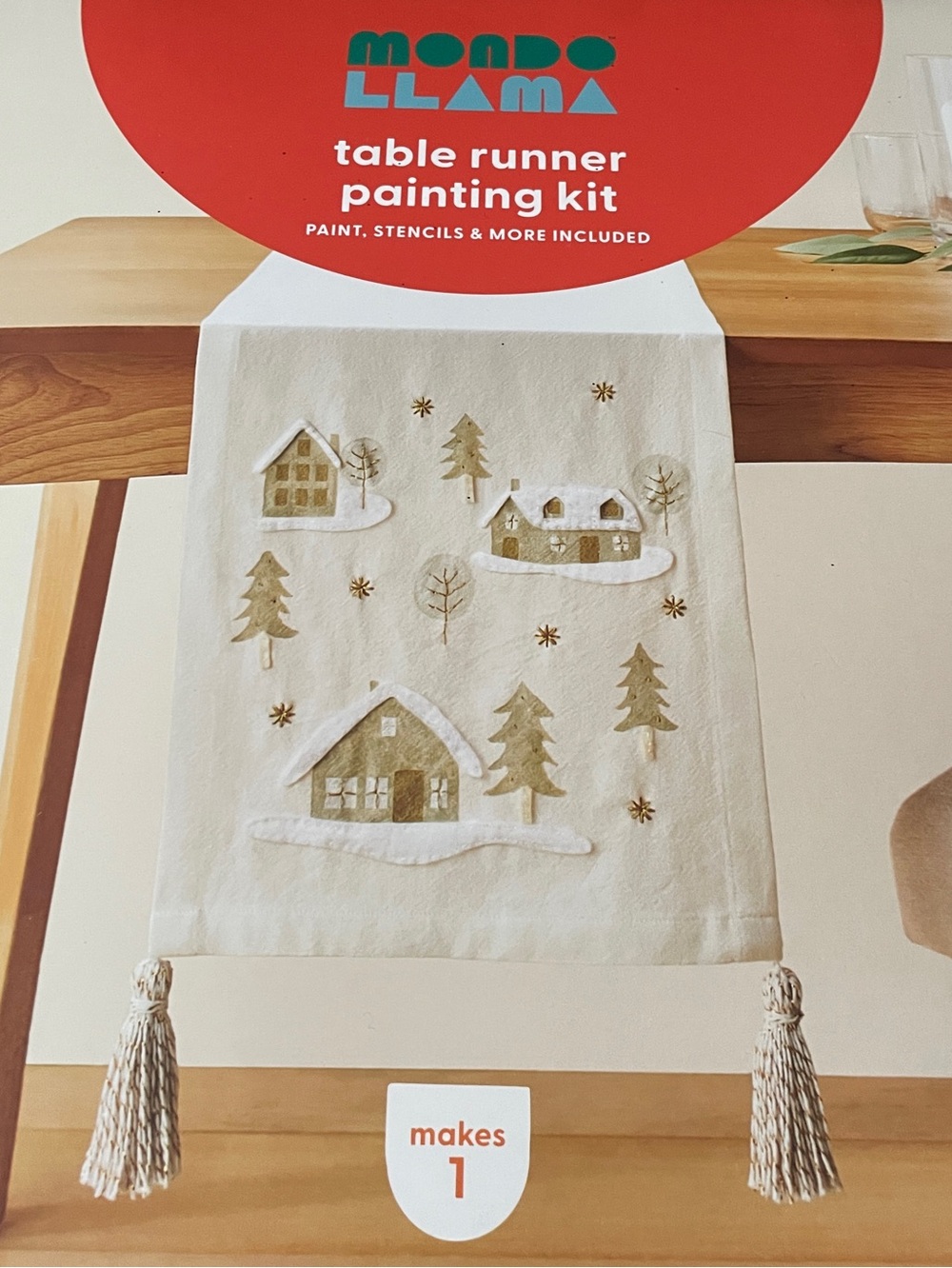 Mondo Llama table runner painting kit-NWT